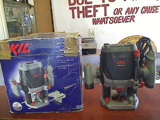 Skil Router 1300w in Box