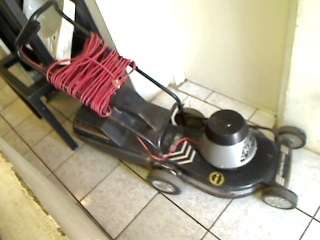Southern Cross High Power 2200w Lawn Mower + 15m Extention (COLLECTION ONLY !!!!!)