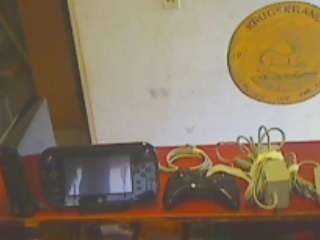 Wii U Complete with Wireless Control + Portable Screen and All Cables (RETAILS for R3000!!!)