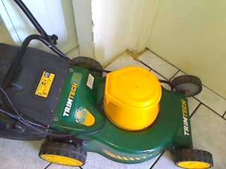 Trimtech 2200w Lawnmower + Box (Collection Only !!!!!!!)