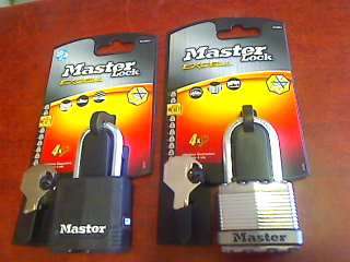 MasterLock Excell 45mm Laminated / Rubber Covered Lock + 45mm Laminated Lock