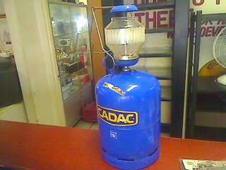 Cadac no 10 Cylinder + 300 CP Gas Lamp (Collection Only !!!!!!)