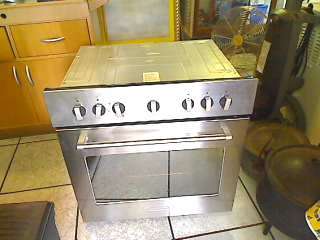 DeLonghi Stainless Steel Undercounter Oven (C611X-SS) (Collection Only !!!!!!)