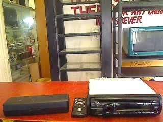 Sony Xplode CDX-GT320MP AM/FM CD Player + Remote + Face Holder