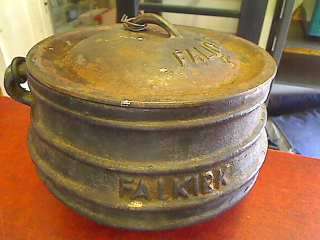 Falkirk Cast Iron Black Pot (No 3) (Collection Only !!!!!) (Legs have been cut off!!!!!)
