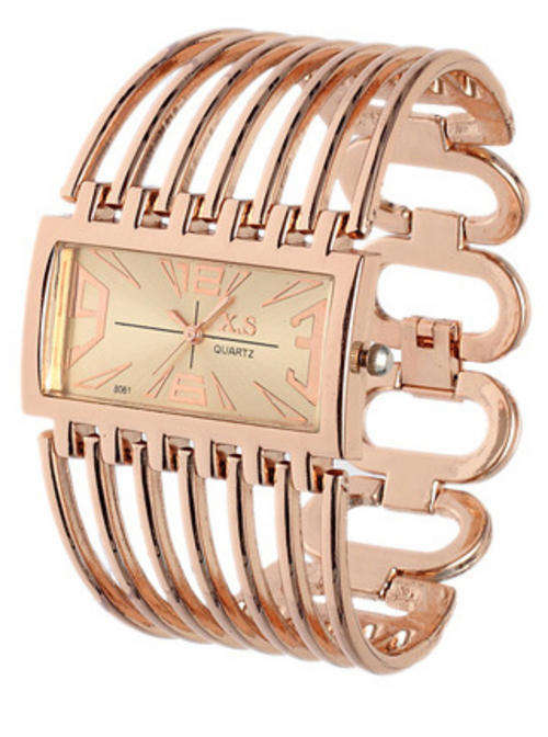 ELEGANT GOLDEN QUARTZ BRACELET WATCH