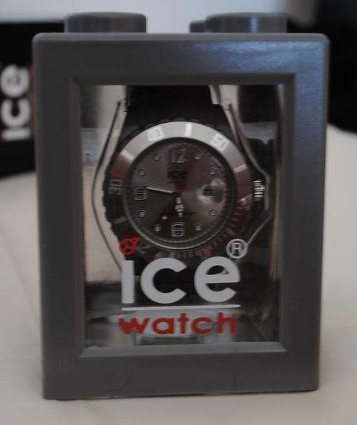 STUNNING GREY ICE WATCH