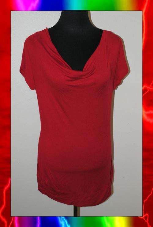DRAPED RED TOP - SIZE LRG