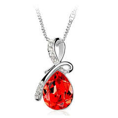 NECKLACE & PENDANT MADE WITH SWAROVSKI ELEMENTS