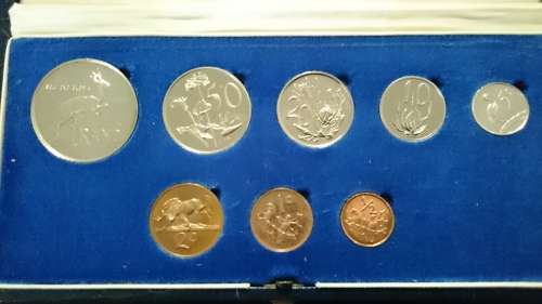 1976 South African Coins R1, 50c, 20c 10c, 5c, 2c, 1c, half cent