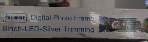 **8 INCH HIGH RESOLUTION DIGITAL PHOTO FRAME**