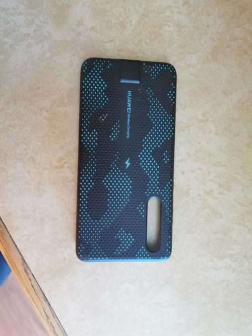Huawei P30 dual sim all networks local stock, Watch GT 46mm, New Wireless Charger, all 9/10