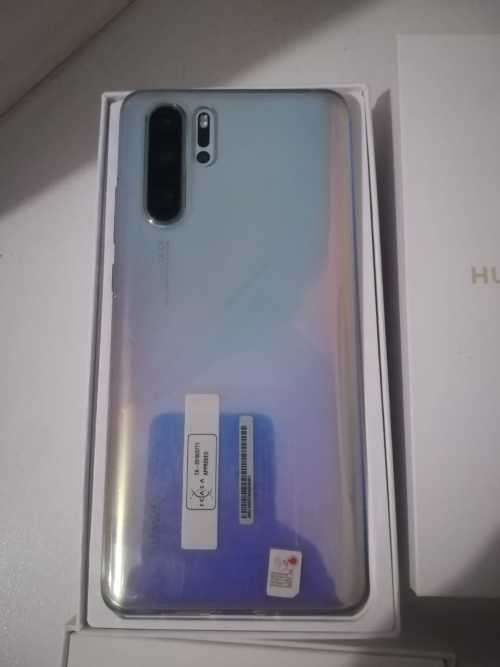 Huawei P30 Pro Single Sim ( 4 Months old ) under Huawei SA warranty LOCAL STOCK Open to all networks