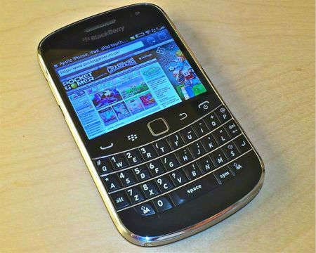 Blackberry 9900 Bold ***Crazy R1 Start No Reserve***