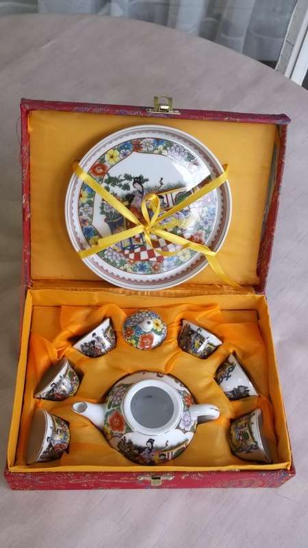 Chinese childrens tea set in original box.