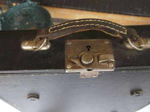 (Typewriter) ADLER tikmasjien, versamelstuk in puik toestand.