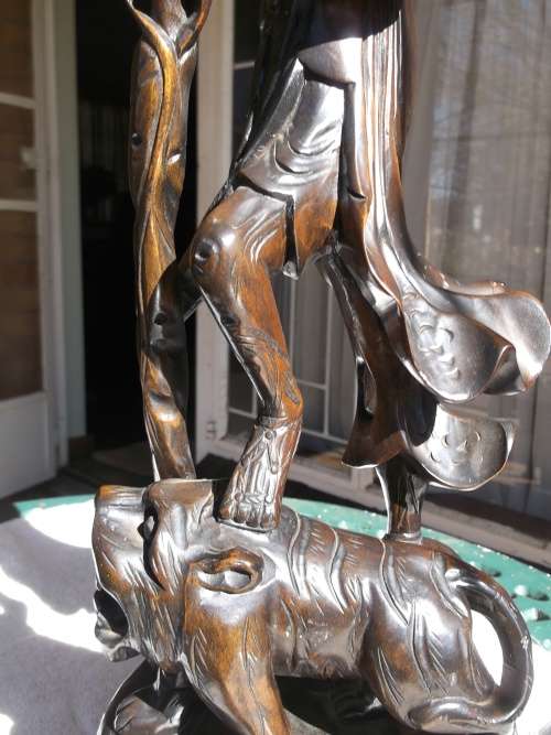 Oriental hard wood figurine, large.