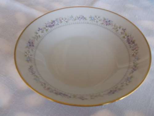 6 X Noritake `Lilac Time` desert bowls.