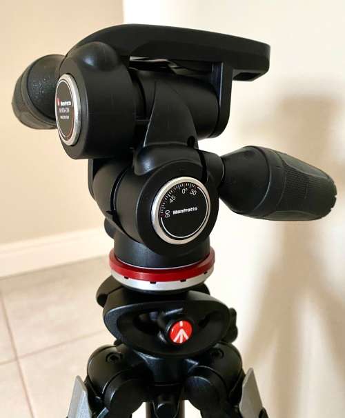 Manfrotto MK290DUA3 - 3W 3-Section Dual Aluminium Tripod with 3-Way Head