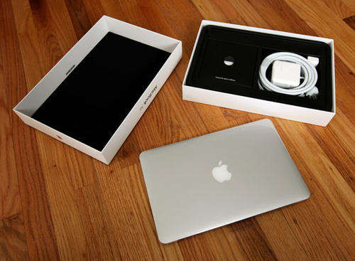 MacBook Air - Almost new