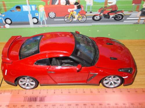 2009 Nissan GT