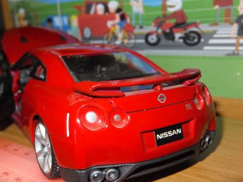 2009 Nissan GT
