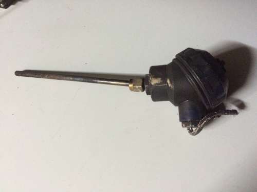 5 x Temperature Controllers and 2 Probes