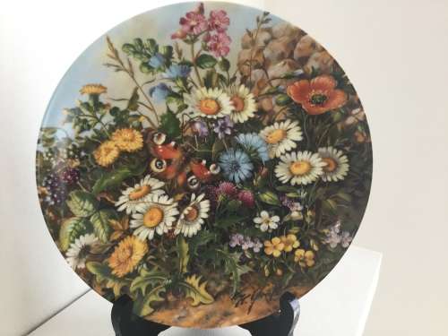 Set of 12 Botanical Furstenberg wild beauty wall plates