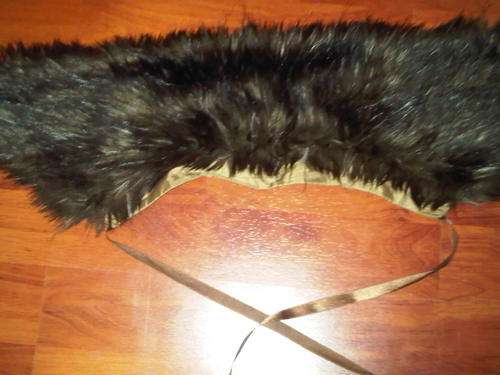 Faux fur collar