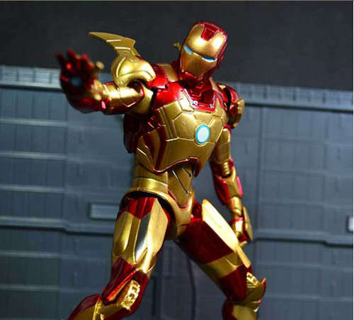 Marvel Iron Man Action Figure 20cm Damaged