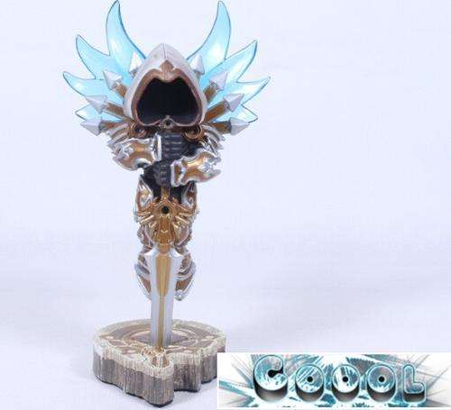 WOW BlizzCon Diablo 3 mini Tyrael Statue Figure 19CM
