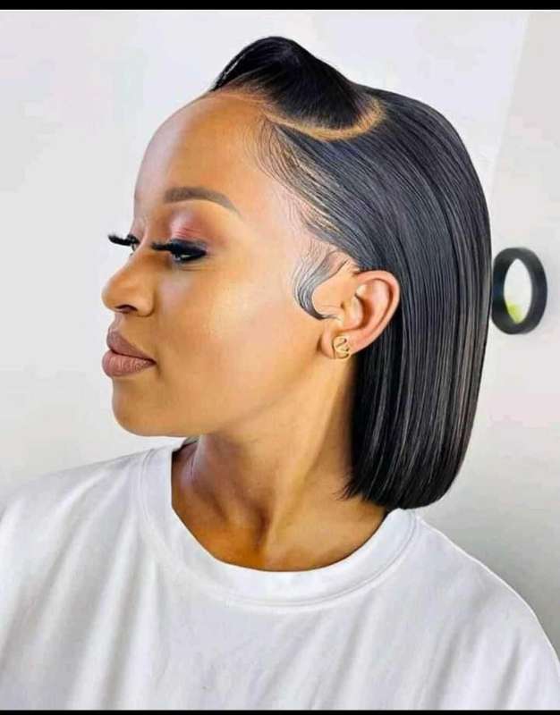 Brazilian Bob 10 inches full frontal also grade 13A