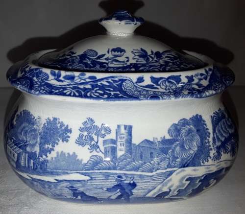 Spodes  - Copeland -  Italian Design Sugar with Lid