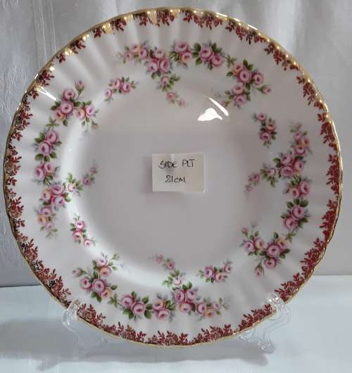 Royal Albert  ''Dimity  Rose''     Side  plate