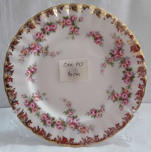 Royal Albert  ''Dimity  Rose''   16cm    Side  plate