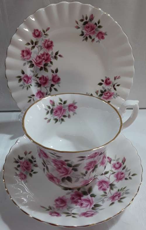 Royal  Albert  Trio