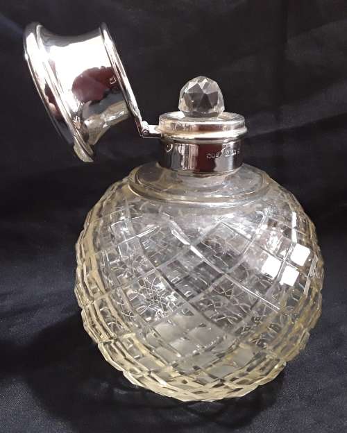 Birmingham  1922  -  Silver Top Perfume Bottle  [P6]