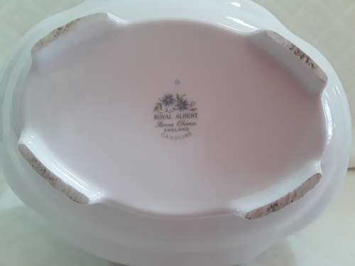 Royal Albert  -  Caroline  -  Tea Pot