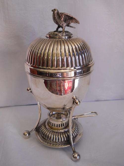 Walker & Hall Sheffield Egg Warmer
