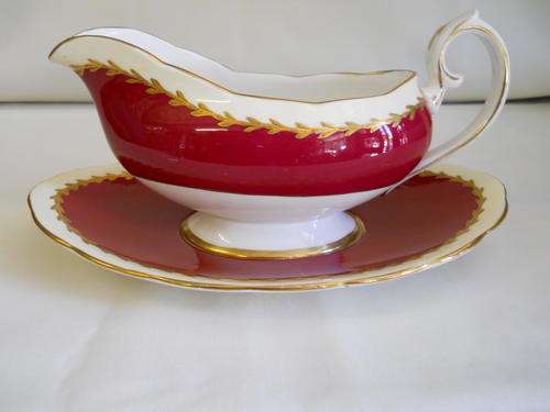 Royal Albert Gravy Boat &  Tray