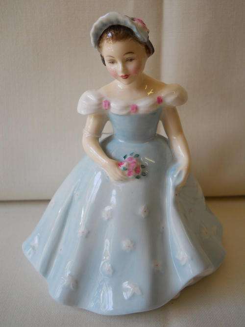 Royal Doulton Figure ' Brides Maid ' HN2196
