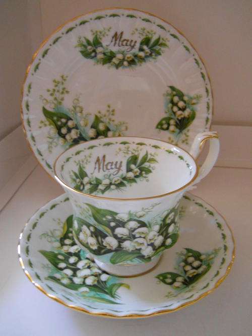 Royal Albert  ''May''  Trio