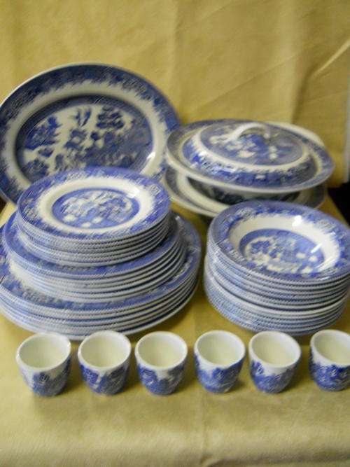 Woods Ware  Willow  Dinner  Set