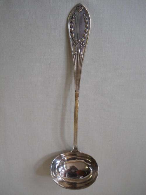Silver  '800'   Sauce  Ladle