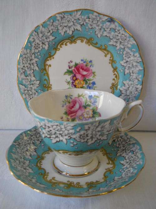 Royal Albert  'Enchantment'  Trio.