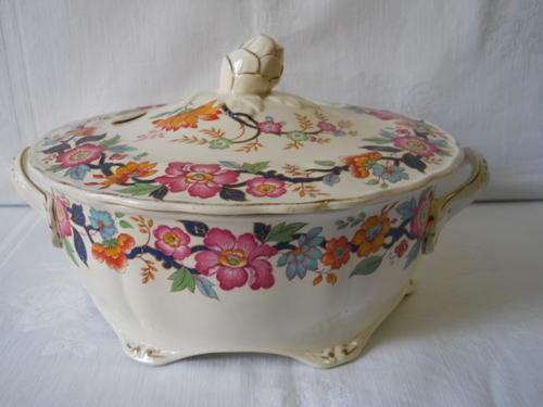 Marlborough  Serving dish  &  cover