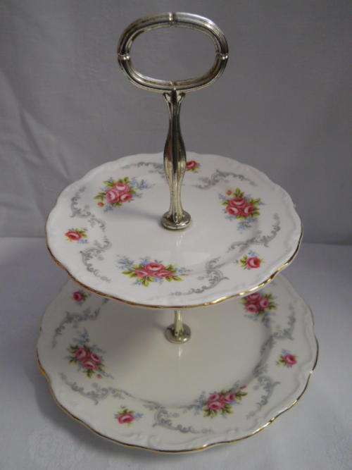 Royal  Albert    ''Tranquility''     2 Tier  Cake  Stand