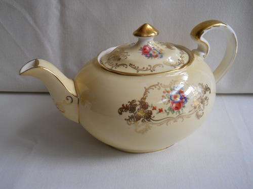 Aynsley Tea Pot