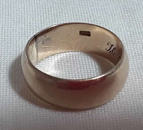 9CT  YELLOW  GOLD  WIDE BAND
