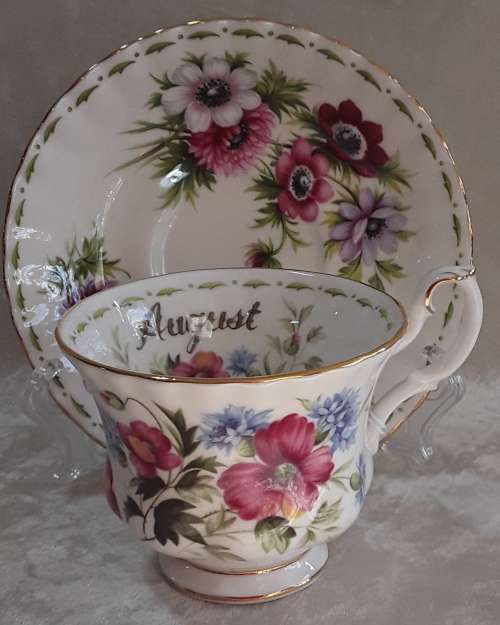 Royal Albert  - Flower of the month  -  August Duo.